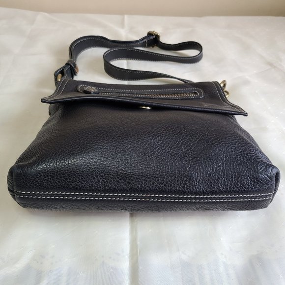 "AVORIO" ITALY, SOFT PEBBLED LEATHER CROSSBODY BAG - Picture 4 of 11